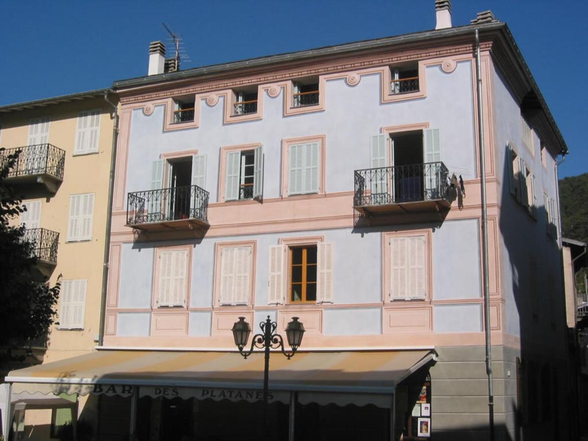 Sunny 1-Bed Apartment In Lovely Mountain Village La Brigue Экстерьер фото