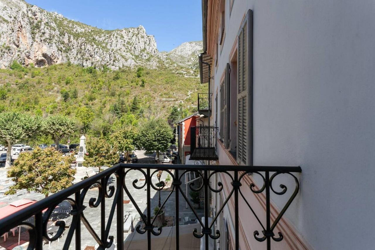 Sunny 1-Bed Apartment In Lovely Mountain Village La Brigue Экстерьер фото
