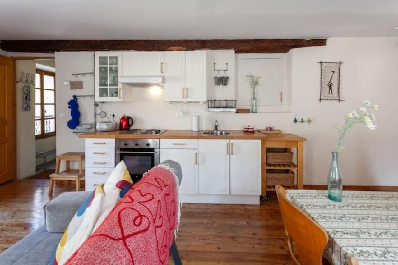 Sunny 1-Bed Apartment In Lovely Mountain Village La Brigue Экстерьер фото
