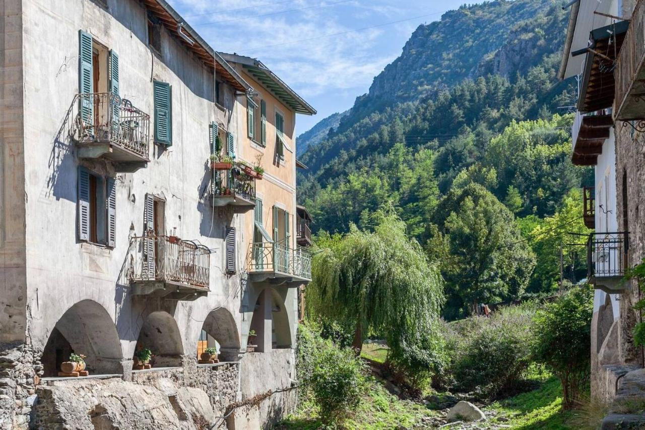Sunny 1-Bed Apartment In Lovely Mountain Village La Brigue Экстерьер фото